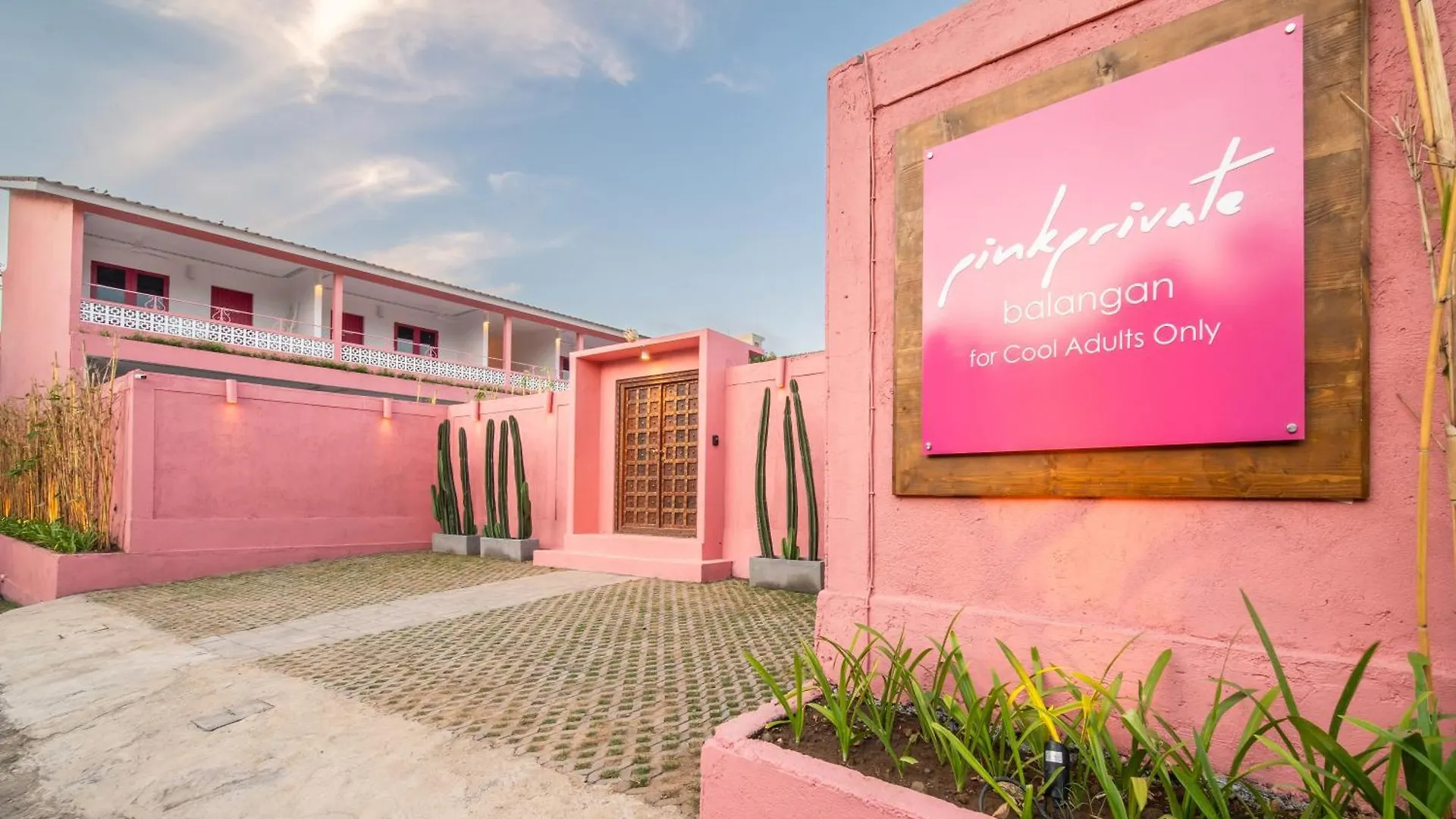 金巴兰Pinkprivate Balangan - For Cool Adults Only住宿加早餐旅馆 0*, 金巴兰 印尼