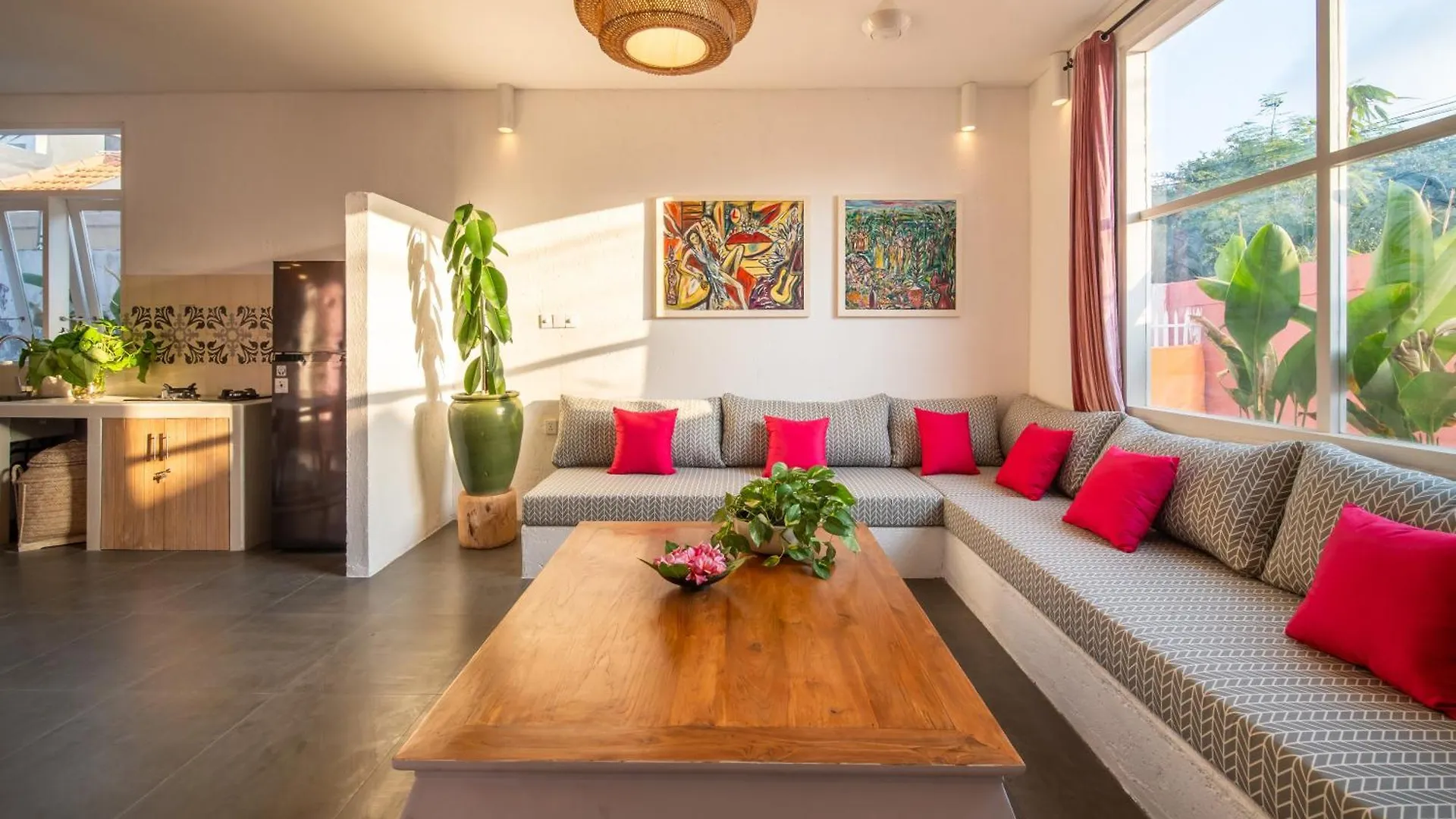 Pinkprivate Balangan - For Cool Adults Only Bed & Breakfast Jimbaran   Jimbaran (Bali)